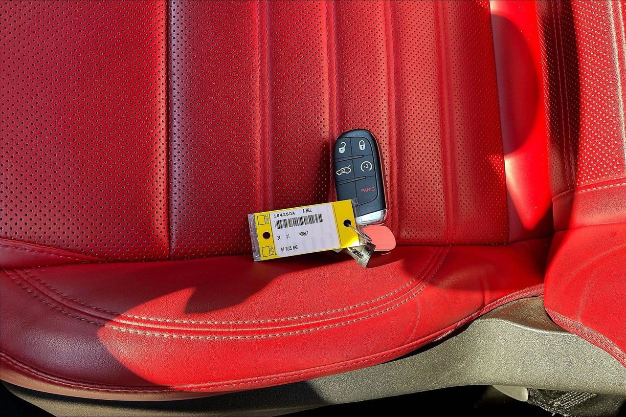 Used 2024 Dodge Hornet GT Plus w/ Tech Pack Plus w/o Parking AWD/4WD image 33