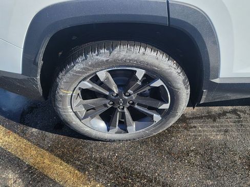 New 2026 Chevrolet Equinox RS image 13