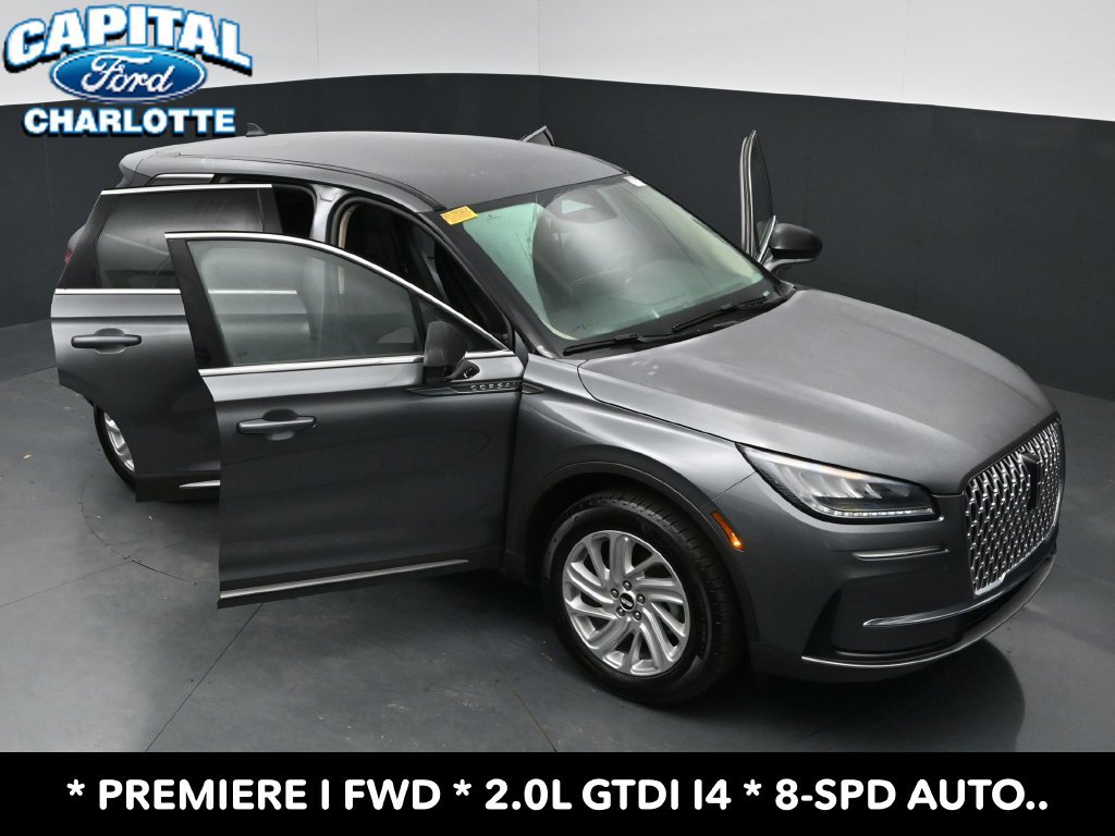 Used 2025 Lincoln Corsair FWD image 35