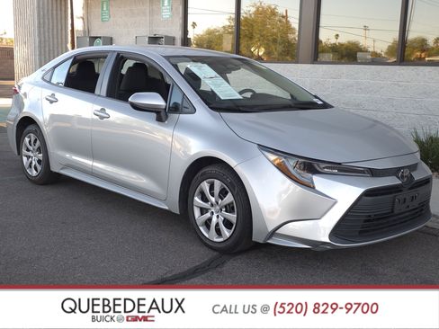 Used 2023 Toyota Corolla LE image 1