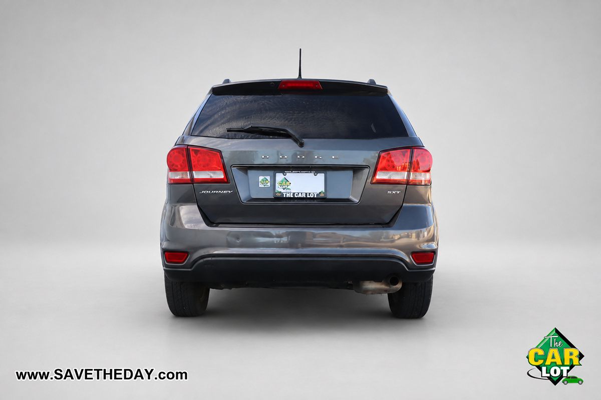 Used 2017 Dodge Journey SXT FWD image 7