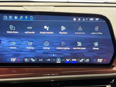 New 2026 Chevrolet Traverse RS image 13