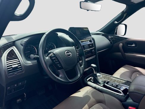 Used 2022 Nissan Armada Platinum AWD/4WD image 9