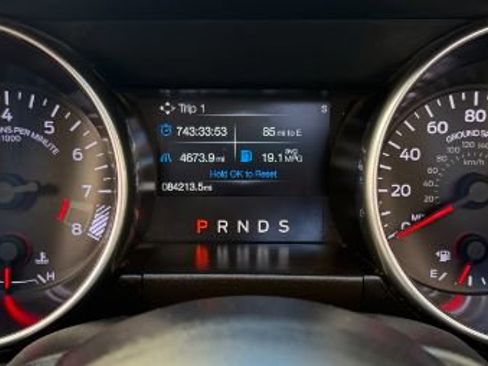 Used 2019 Ford Mustang GT Premium RWD image 27