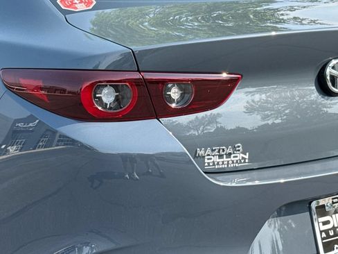 Certified 2022 MAZDA MAZDA3 s FWD image 24