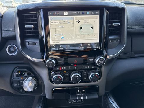 Used 2024 RAM 1500 Laramie image 29