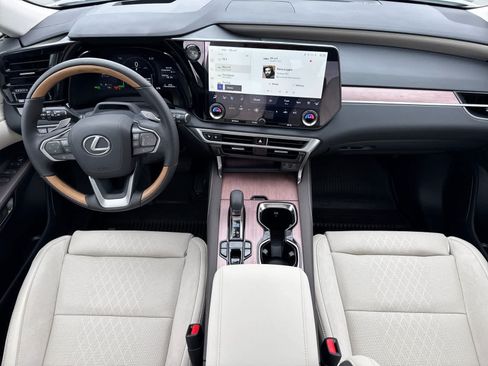 Certified 2026 Lexus RX 450h AWD w/ Convenience Package image 3