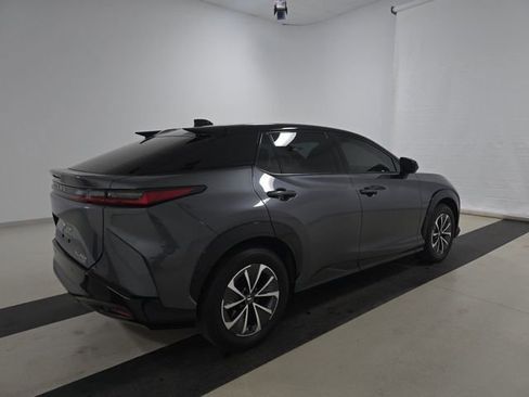 Used 2023 Lexus RZ 450e Premium image 4