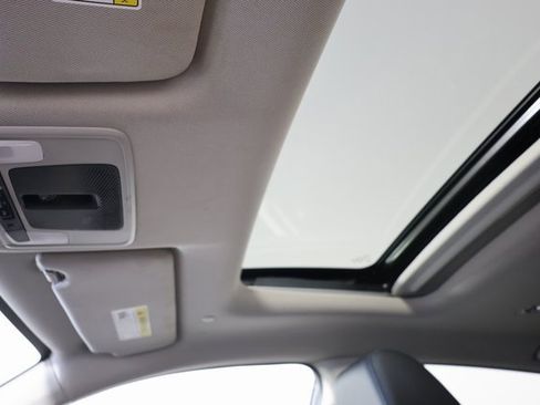 Used 2023 Honda HR-V EX-L image 21