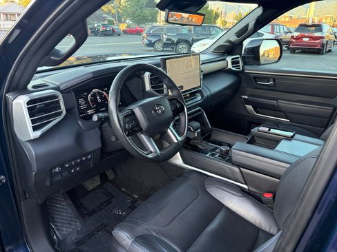 Used 2022 Toyota Tundra Platinum AWD/4WD image 9