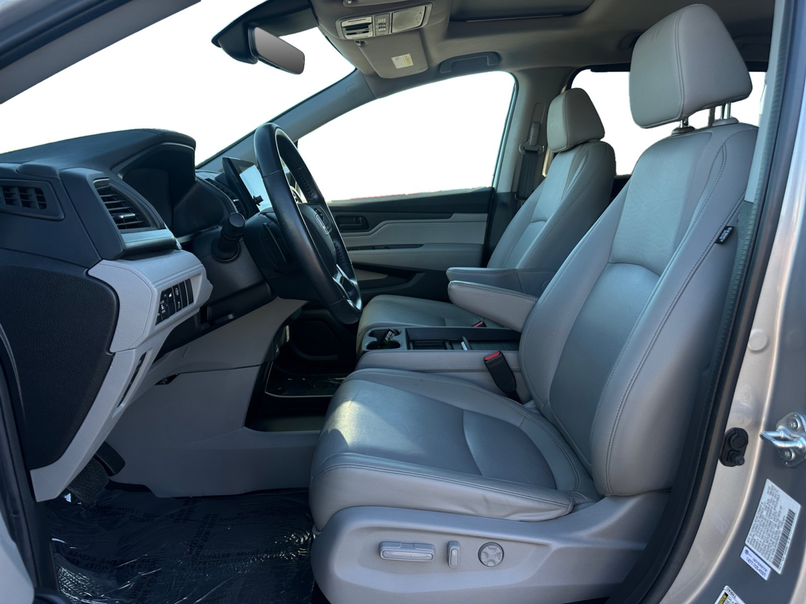 Used 2023 Honda Odyssey EX-L image 7