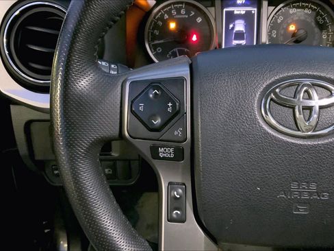 Used 2019 Toyota Tacoma SR5 image 23