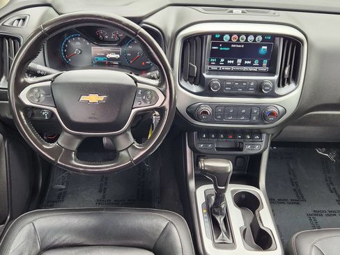 Used 2018 Chevrolet Colorado ZR2 AWD/4WD image 3