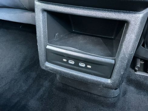 Used 2023 Volkswagen ID.4 Pro S image 22