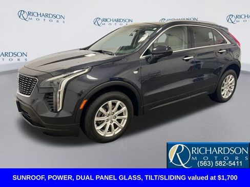 Used 2023 Cadillac XT4 Luxury w/ Cold Weather Package image 1