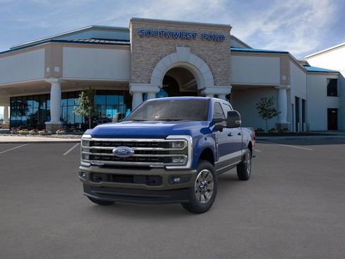 New 2026 Ford F250 King Ranch w/ FX4 Off-Road Package image 2