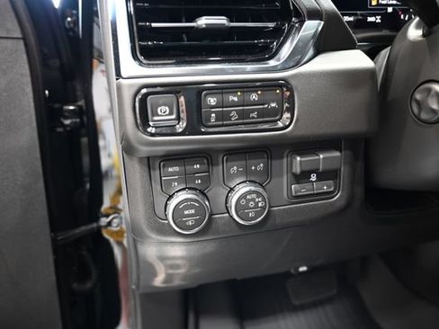 New 2026 GMC Yukon XL Denali w/ Denali Reserve Package AWD/4WD image 29