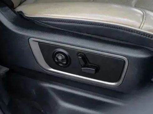 Used 2019 RAM 1500 Limited w/ Advanced Safety Group AWD/4WD image 40