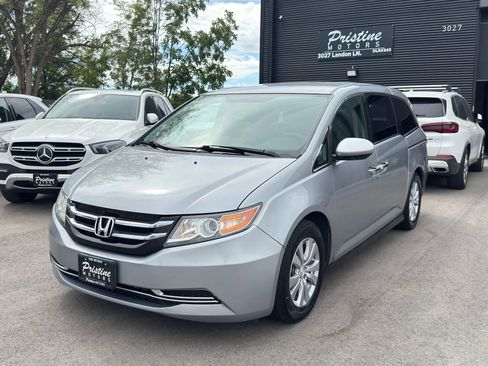 Used 2016 Honda Odyssey SE image 1