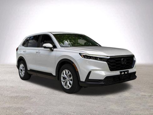 Used 2024 Honda CR-V LX image 2