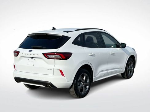 Used 2023 Ford Escape ST-Line AWD/4WD image 8