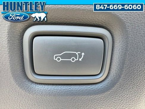 Used 2024 Hyundai Ioniq 5 SEL AWD/4WD image 9