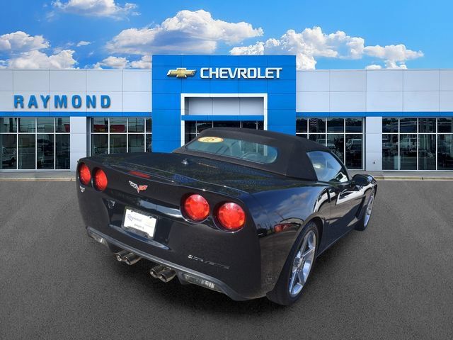 Used 2005 Chevrolet Corvette Convertible w/ Preferred Equipment Group RWD image 3