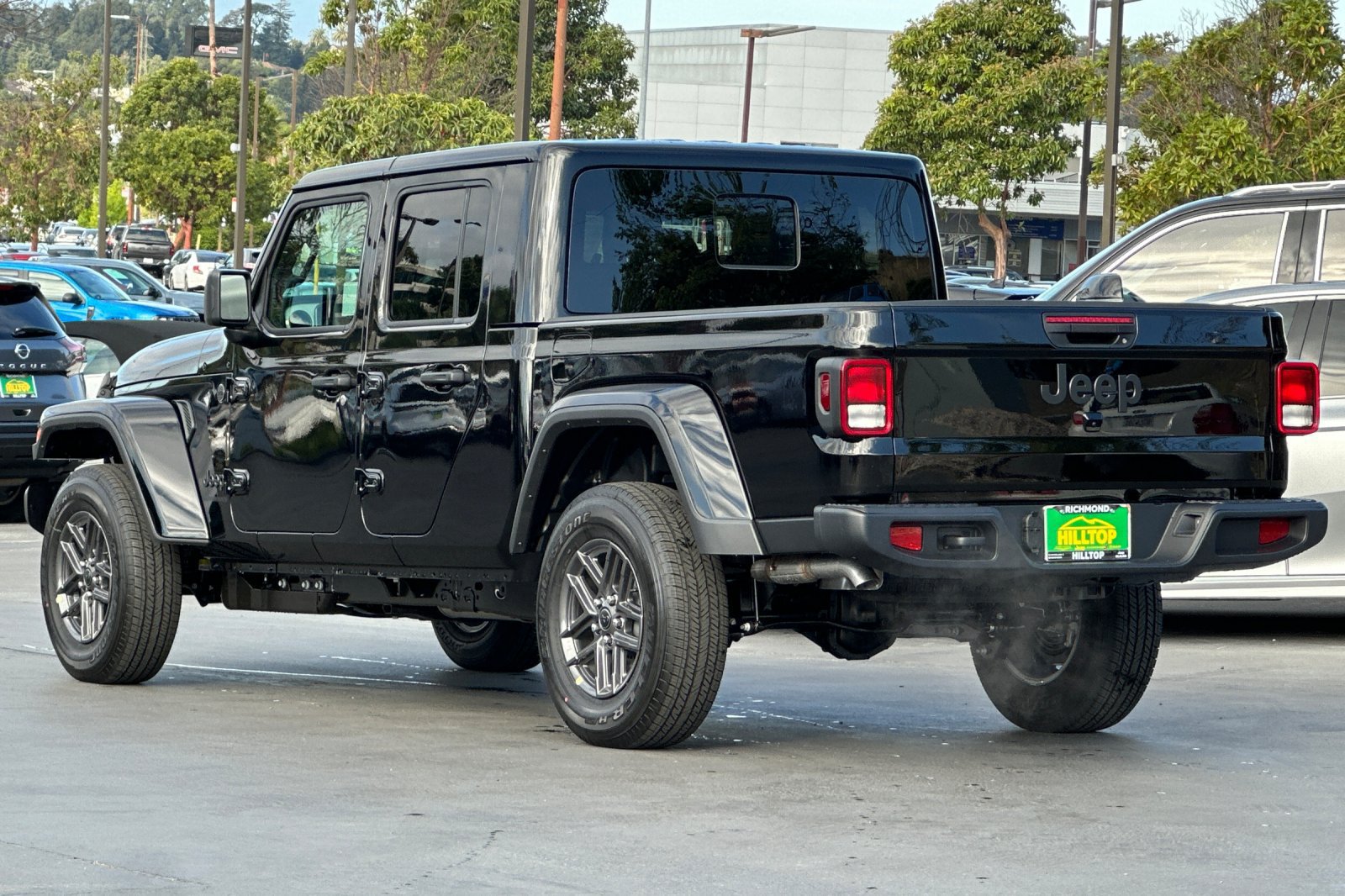 New 2026 Jeep Gladiator Sport AWD/4WD image 6