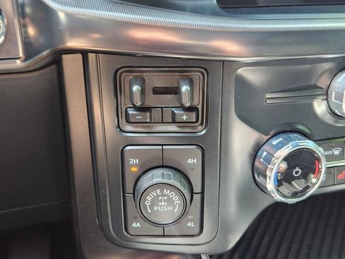 Used 2025 Ford F150 Raptor AWD/4WD image 27