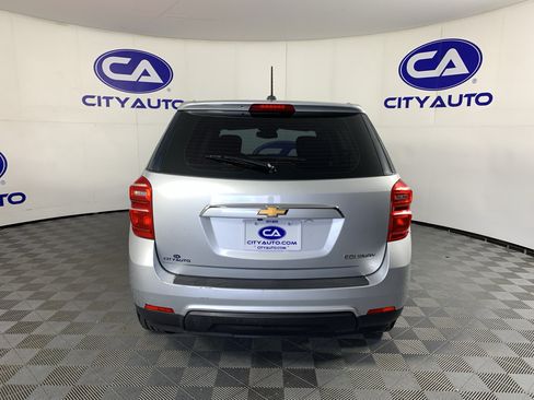 Used 2016 Chevrolet Equinox LS FWD image 4