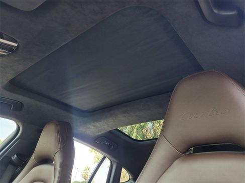 Used 2017 Porsche Panamera Turbo image 25
