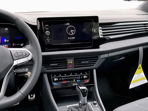New 2026 Volkswagen Jetta Sport FWD image 6
