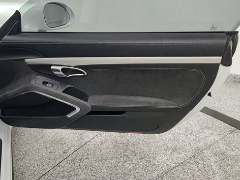 Used 2014 Porsche 911 GT3 RWD image 33