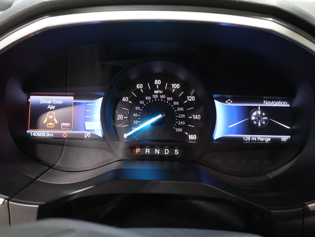 Used 2021 Ford Edge ST-Line w/ Cold Weather Package AWD/4WD image 42