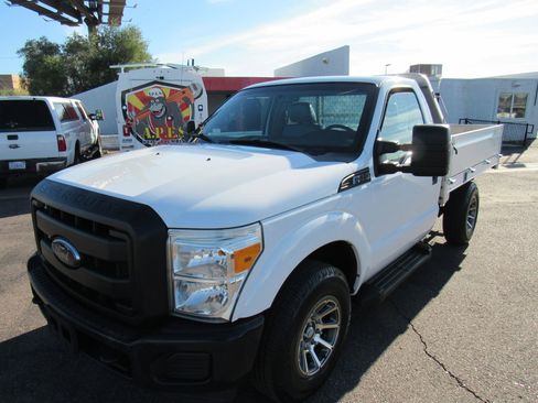Used 2014 Ford F250 XL image 21