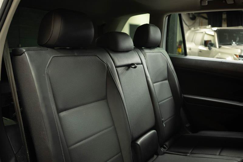 Used 2020 Volkswagen Tiguan SE R-Line FWD image 16