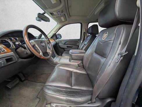 Used 2014 Cadillac Escalade ESV Platinum image 14