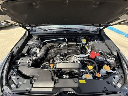 New 2025 Subaru Crosstrek 2.5i Limited w/ Crosstrek Mirror Package image 26