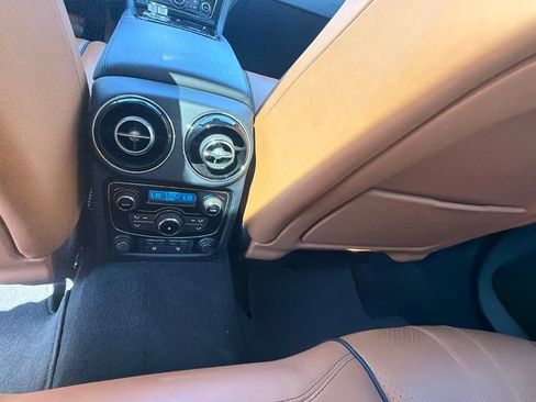 Used 2019 Jaguar XJ R-Sport AWD/4WD image 12
