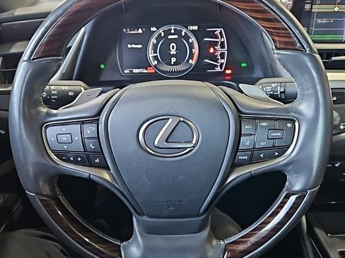 Used 2019 Lexus ES 350 Ultra Luxury image 36