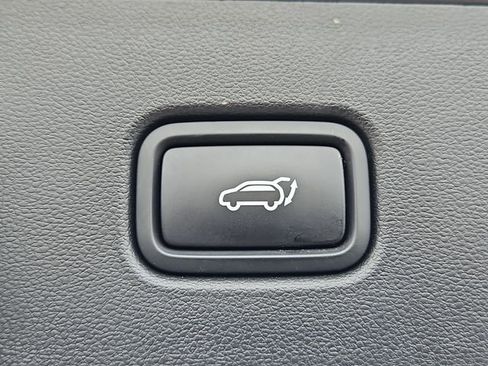 Used 2022 Hyundai Tucson Limited image 29