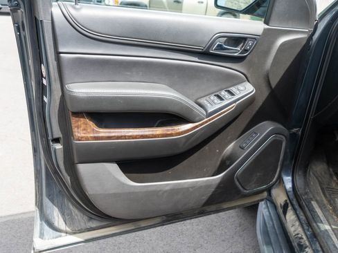 Used 2019 Chevrolet Tahoe LT AWD/4WD image 26
