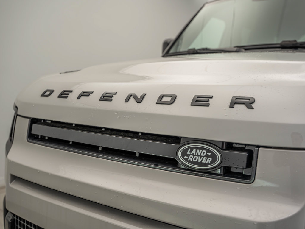 New 2026 Land Rover Defender 110 S AWD/4WD image 11