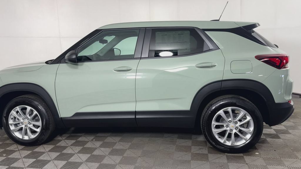 New 2026 Chevrolet TrailBlazer LS w/ LS Convenience Package FWD image 7