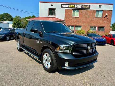Used 2015 RAM 1500 Sport w/ Convenience Group AWD/4WD image 3