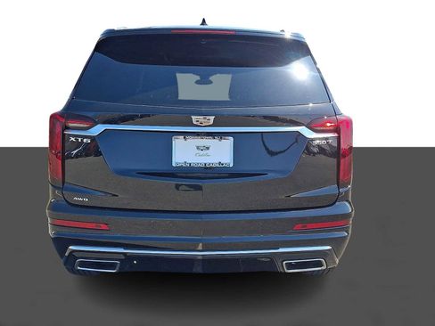 Used 2025 Cadillac XT6 Luxury AWD/4WD image 5