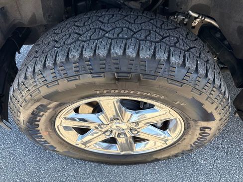 Used 2025 Ford F150 XLT w/ Equipment Group 301A Standard AWD/4WD image 12