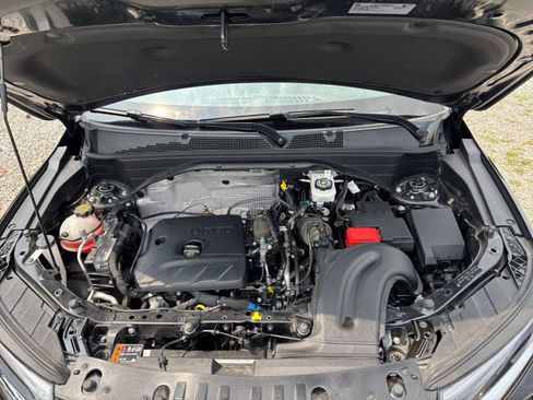 Used 2025 Chevrolet TrailBlazer LT FWD image 27