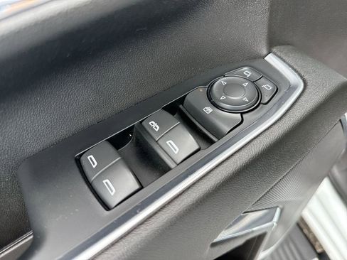 Used 2024 Chevrolet Silverado 2500 LT AWD/4WD image 13