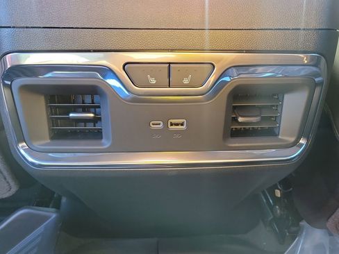 New 2026 GMC Sierra 2500 Denali Ultimate w/ Max Trailering Package image 15